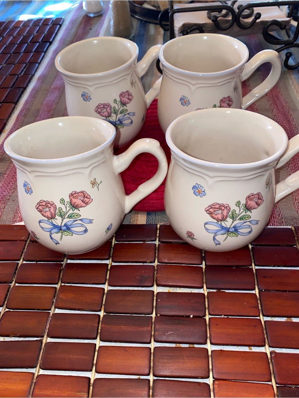 Rare Vintage White Floral Stoneware Mugs with Pink Rose Design - Set of 4